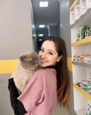 Cansu Karataş
